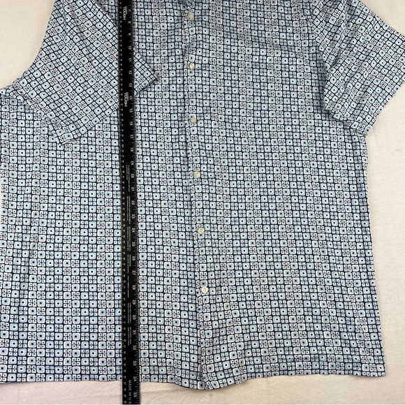 Murano Liquid Luxury Men's 3XT Blue with Square AOP Short Sleeve Shirt - Picture 6 of 10